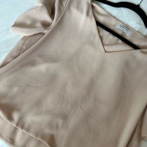 Baby Pink Babaton Aritzia Satin V-Neck T Shirt short sleeve Medium blouse